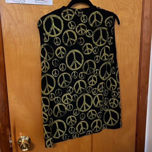 NWOT Jungmaven muscle tank - Picture 3 of 3